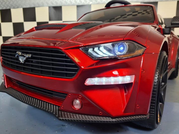 Kinderauto Ford Mustang 24 volt met driftfunctie en afstandsbediening, metallic rood