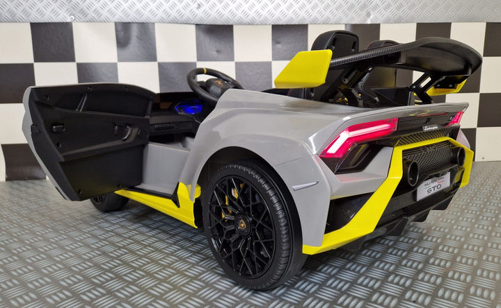 Kinderauto Lamborghini Huracan STO drift