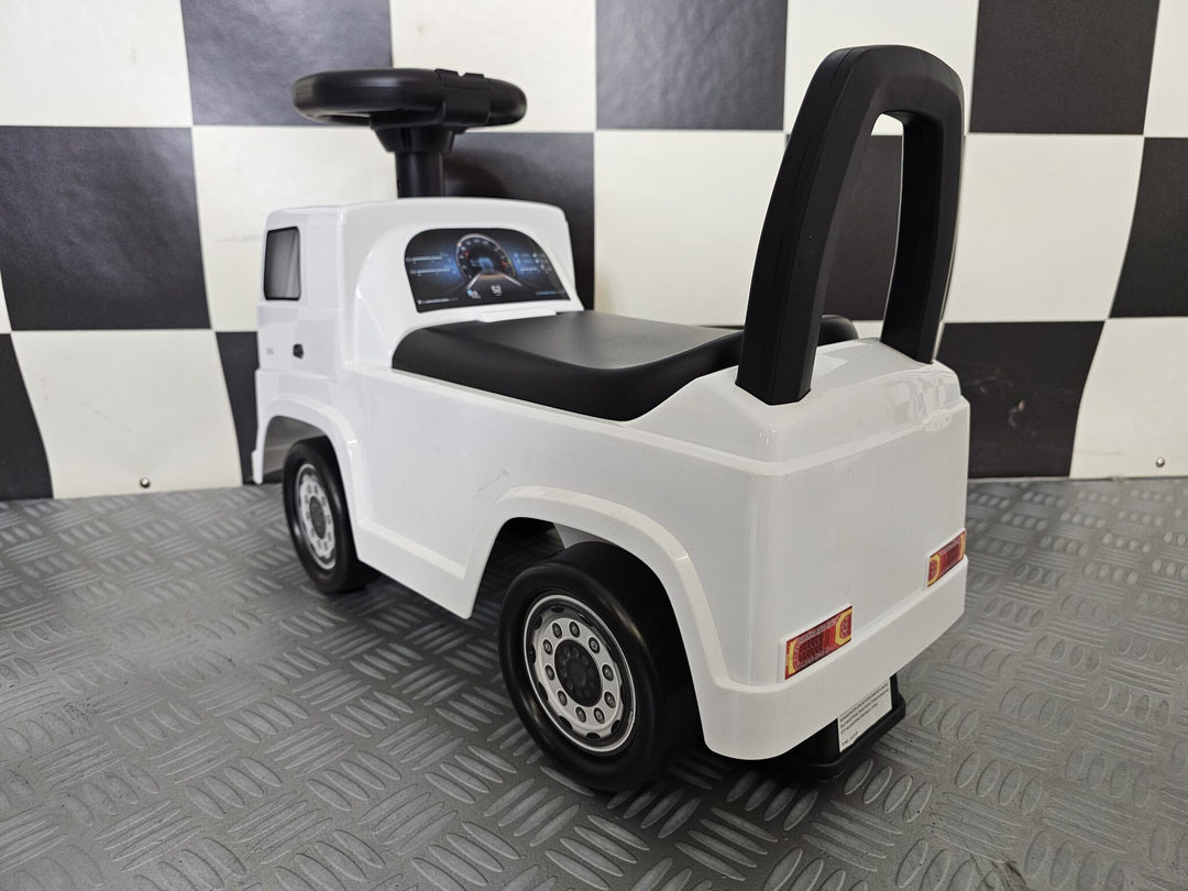 Rijdende auto Mercedes-Benz Actros
