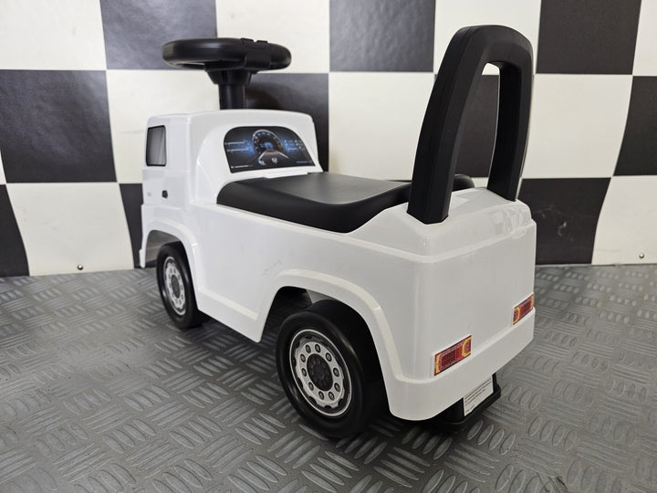 Rijdende auto Mercedes-Benz Actros