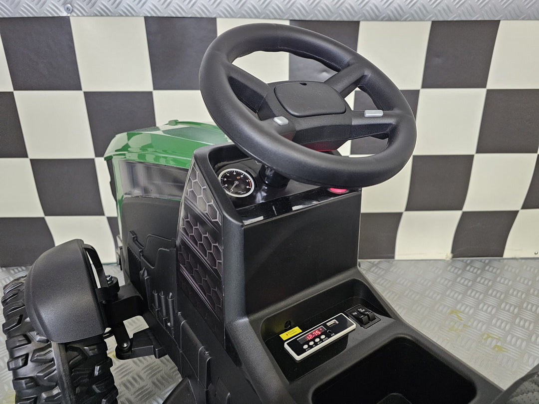 Kindertractor Farmer 12 volt groen met afstandsbediening