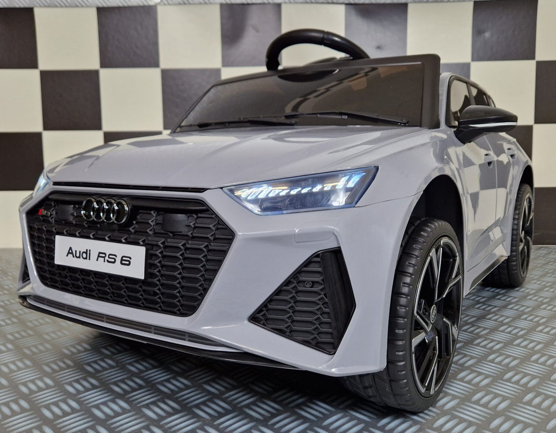 Elektrische kinderauto Audi RS6 nardo-grijs