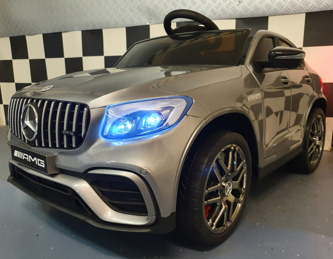 Kinderaccuauto Mercedes GLC 63 12V metallic zilver 1-persoons