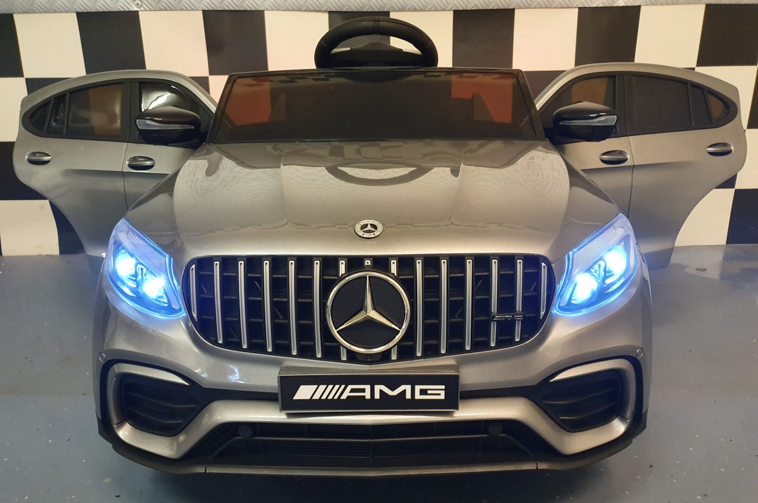 Kinderaccuauto Mercedes GLC 63 12V metallic zilver 1-persoons