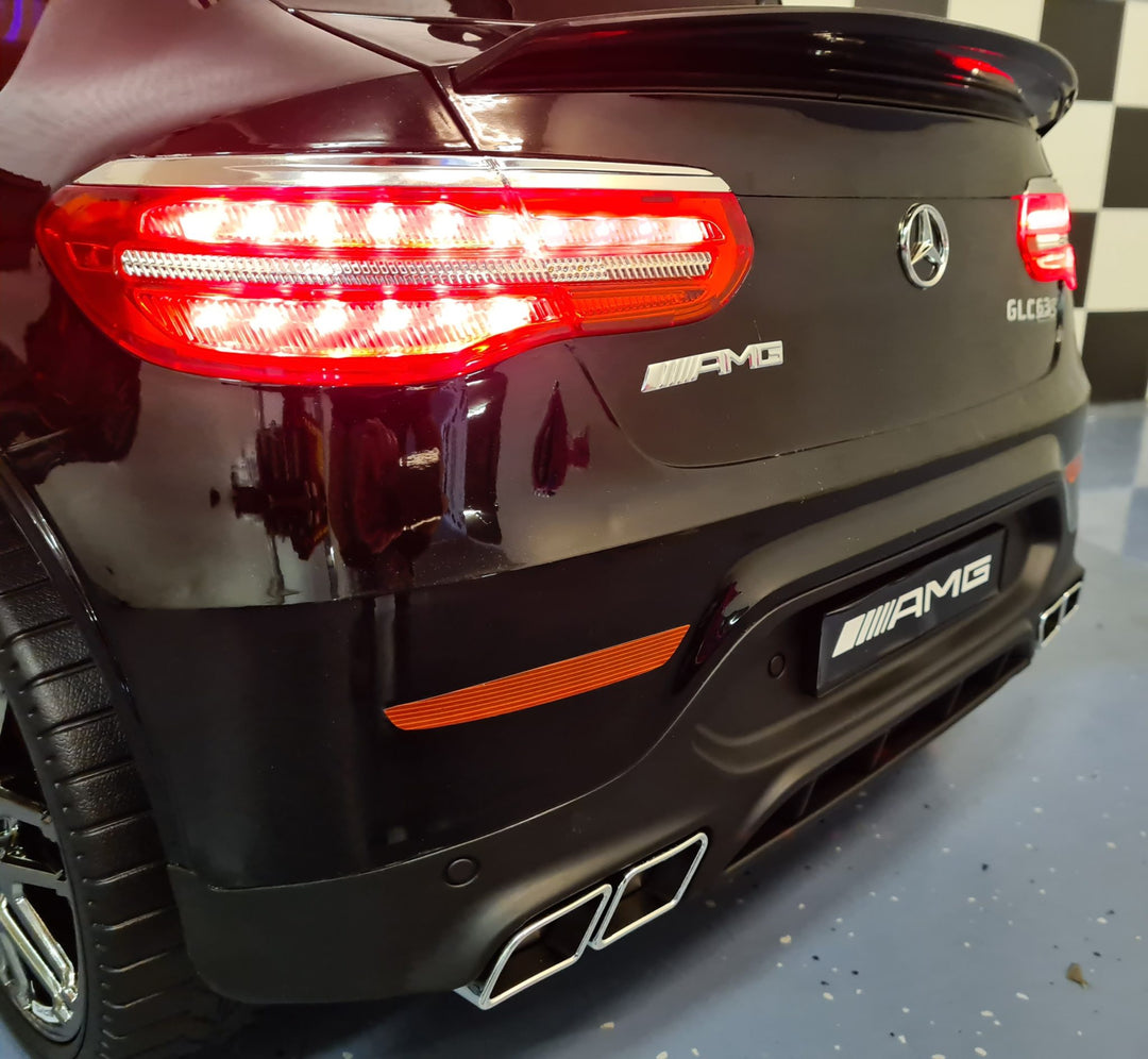 Kinderauto Mercedes GLC 63 AMG 1-persoons metallic zwart