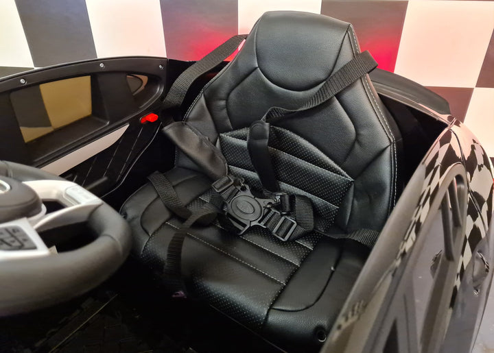 Kinderauto Mercedes GLC 63 AMG 1-persoons metallic zwart