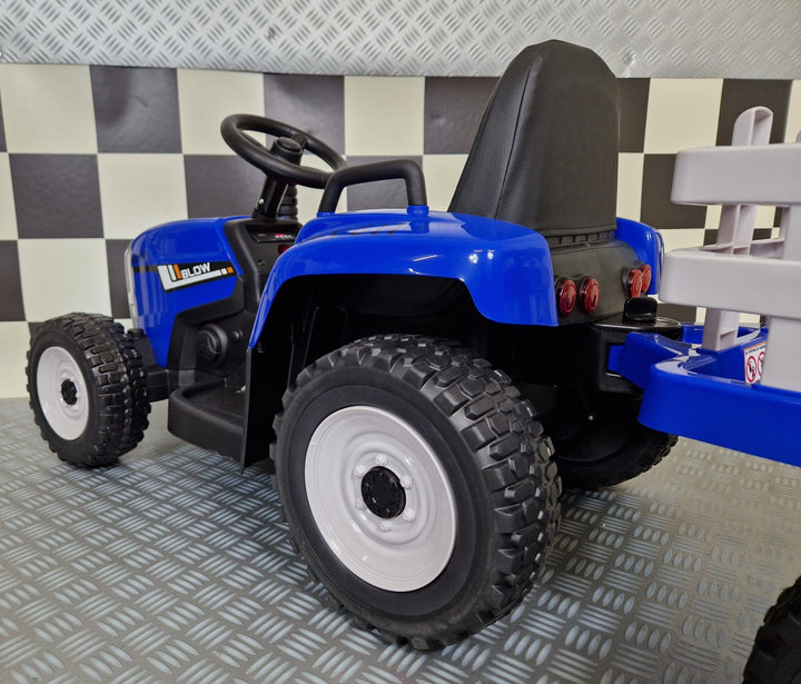 Elektrische speelgoedtractor 12 volt met aanhanger en afstandsbediening, blauw