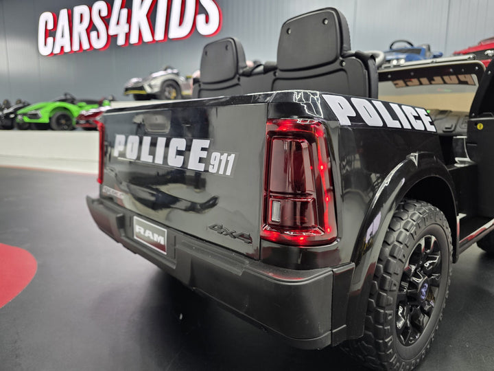 Dodge RAM politieauto 12 volt